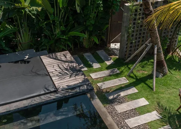 Ricefield View 3br Designer 1 Min From Mengwi